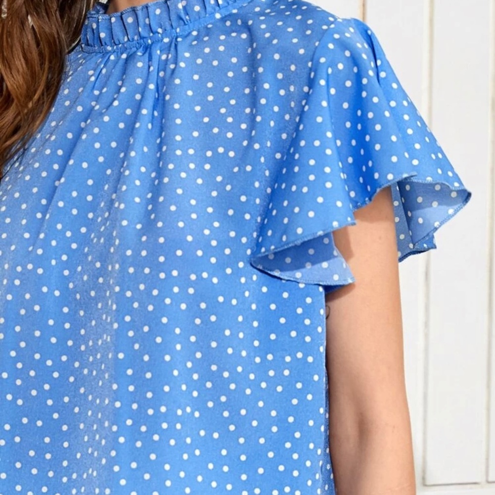 Polka Dot Frill Kneck Flutter Sleeve Blouse
